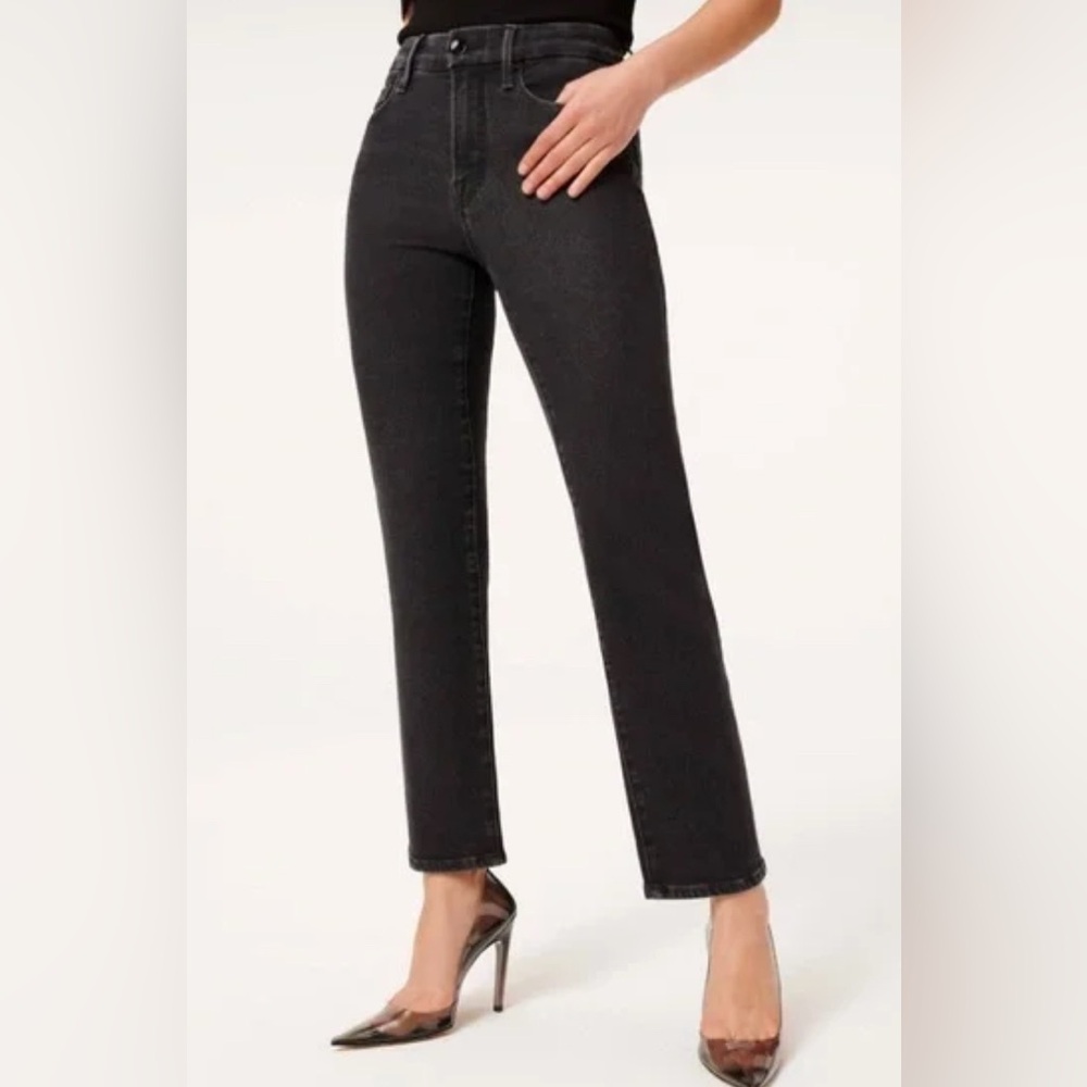 🖤 Good American “Good Legs” Straight Jeans – Size 14 / 32